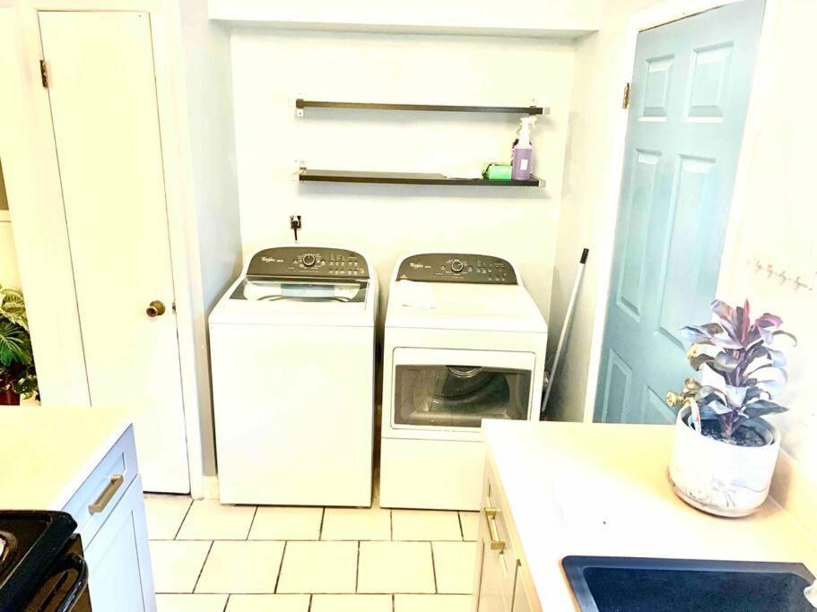 Ferienhaus Welcome Travel Workers, King Bed, 2br 1 ,5 Ba, 4beds Sleep 5 *
