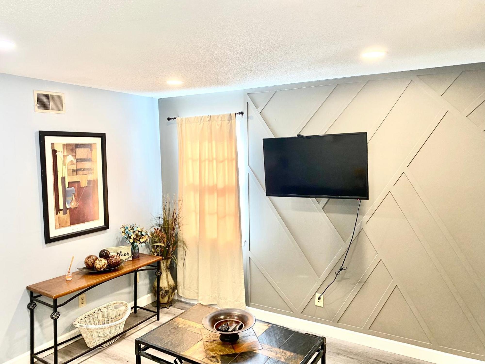Ferienhaus Welcome Travel Workers, King Bed, 2br 1 ,5 Ba, 4beds Sleep 5 Memphis